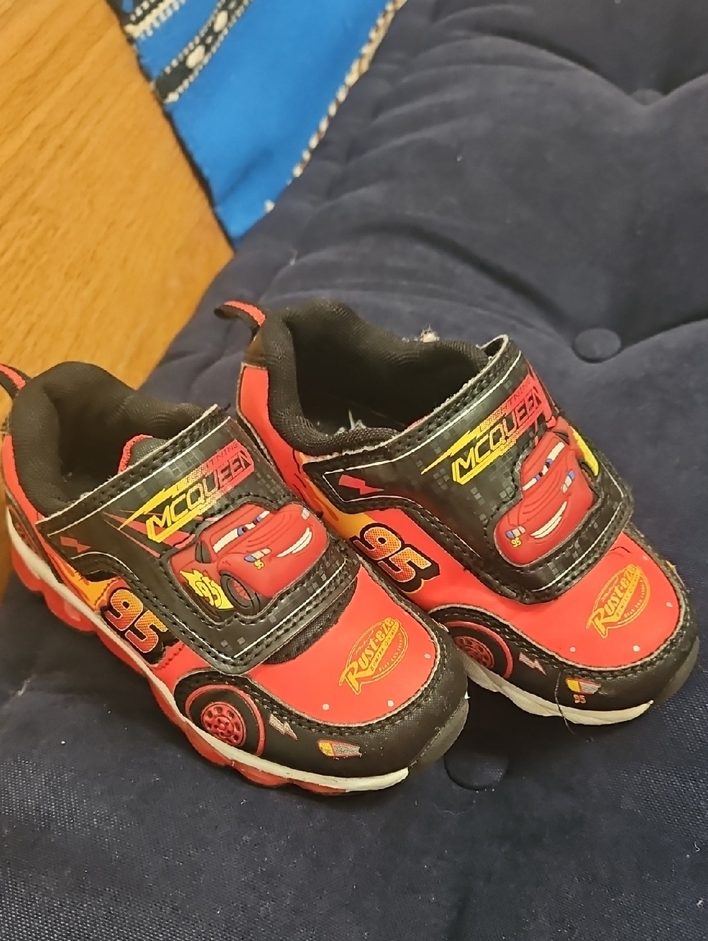 Disney Cars Kids Slip-On Sneakers with Lightning Logo Toddler Size 9
